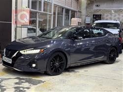 Nissan Maxima